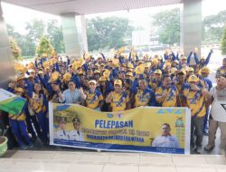 Resmi Lepas Kontingen POPDA XII 2026, Ini Pesan Bupati Halut, Piet Hein Babua