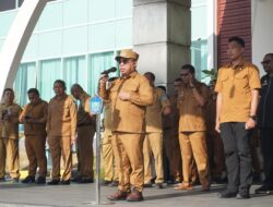 Apel Pagi Dengan ASN, Bupati Halut, Piet Hein Babua Tekankan Prioritas Pelayanan Kepada Masyarakat 