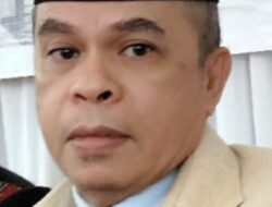 Nofino Lobiua, SH, Beri Apresiasi Atas Peluncuran Buku “Sekolah Rumah Pendidikan”. 