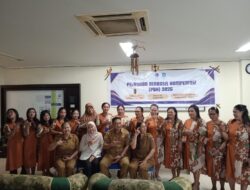 Kadis Nakertrans Halut, Jefry R Hoata, Resmi Tutup Kegiatan Pelatihan Berbasis Kompetensi