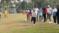 Turnament Sepak Bola Bukit Moria Cup 2026 Resmi Dibuka, Bupati Piet: “Junjung Tinggi Sportifitas dan Pererat Silahturahmi!”