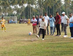 Turnament Sepak Bola Bukit Moria Cup 2026 Resmi Dibuka, Bupati Piet: “Junjung Tinggi Sportifitas dan Pererat Silahturahmi!”