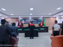 Mewakili Bupati, Sekda Halut, E.J Papilaya Menghadiri Sidang Luar Biasa Pengambilan Sumpah Jabatan dan Pelantikan Ketua PN Tobelo